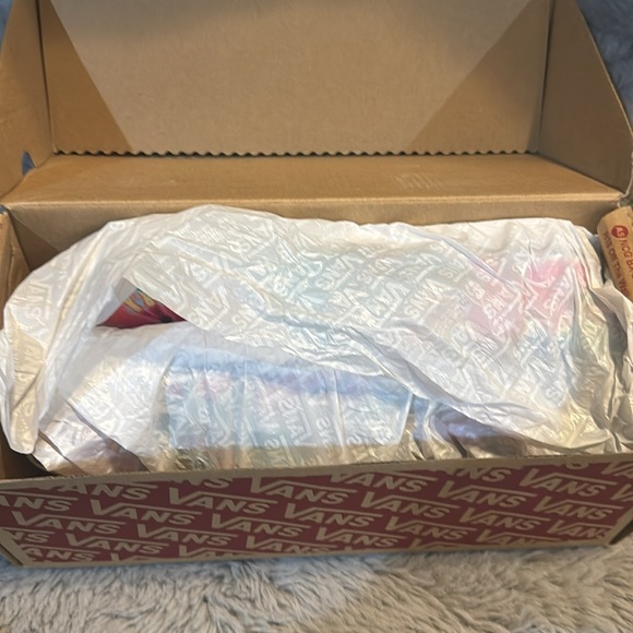 NWT Vans Slip-On Shoes Size 9.5 Women Tye Dye Multi/White In Box - Picture 8 of 9